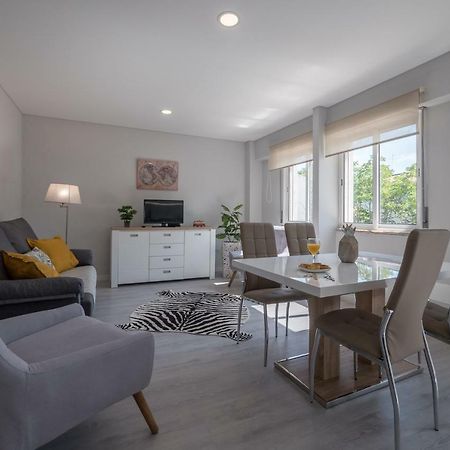 Rent4Rest Sao Bento Charming Apartment Lisbon Bagian luar foto