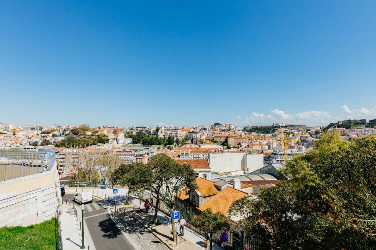 Rent4Rest Sao Bento Charming Apartment Lisbon Bagian luar foto