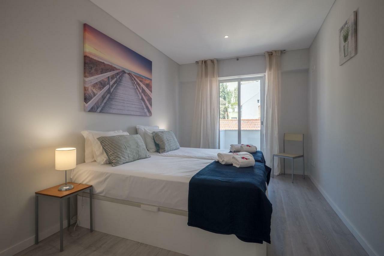 Rent4Rest Sao Bento Charming Apartment Lisbon Bagian luar foto
